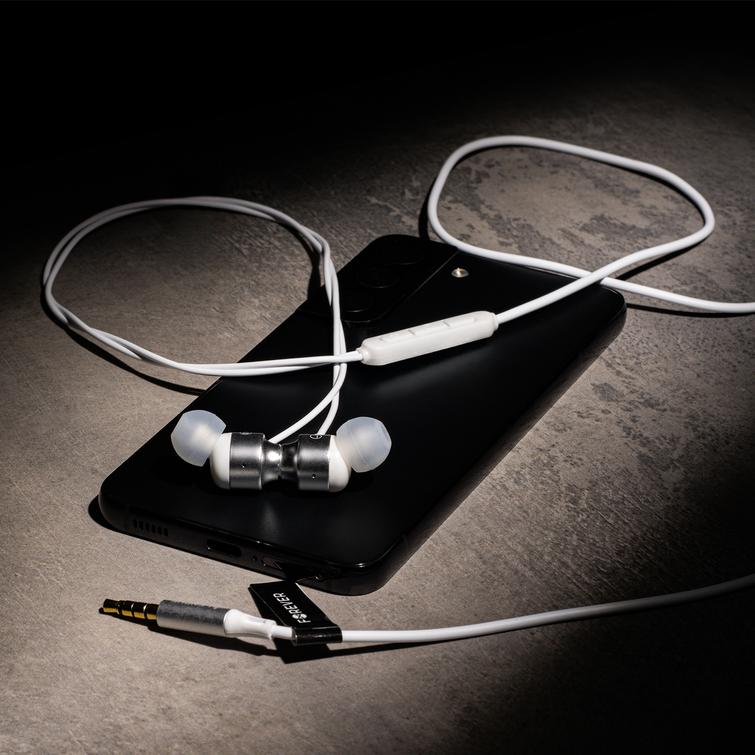 Forever langalliset nappikuulokkeet EP-01, 3,5 mm jakkiliitin, valkoiset