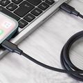 Proove kaapeli Raidallinen Silikoni USB-C - Lightning 1m 3A musta