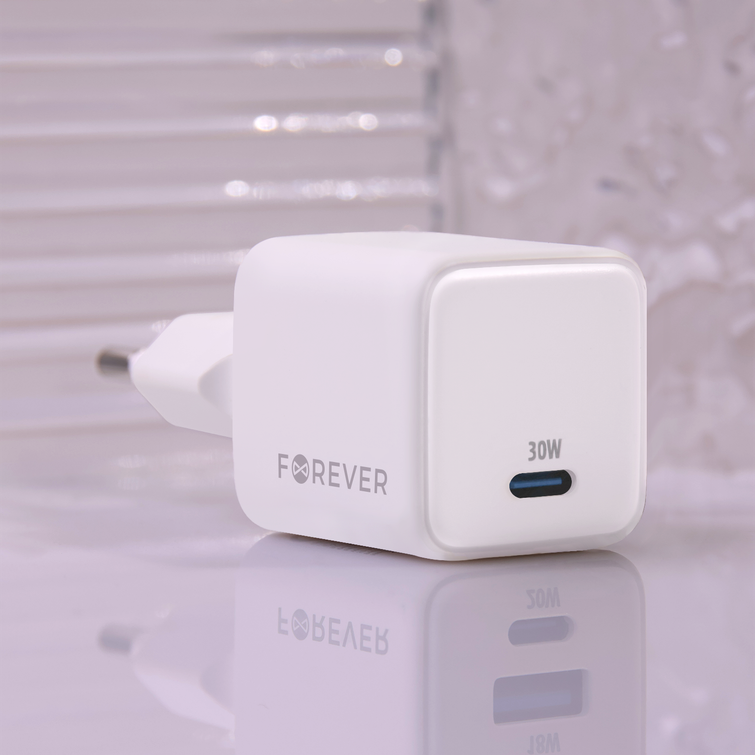 Forever TC-08-30C GaN PD laturi 1x USB-C 30W valkoinen