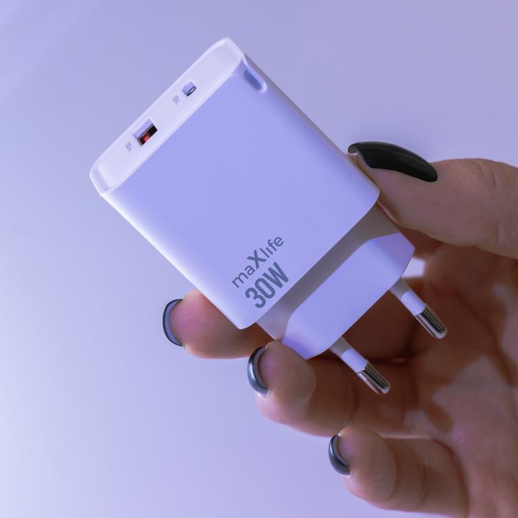 Maxlife MXTC-09-30AC GaN PD QC laturi 1x USB-C 1x USB 30W valkoinen