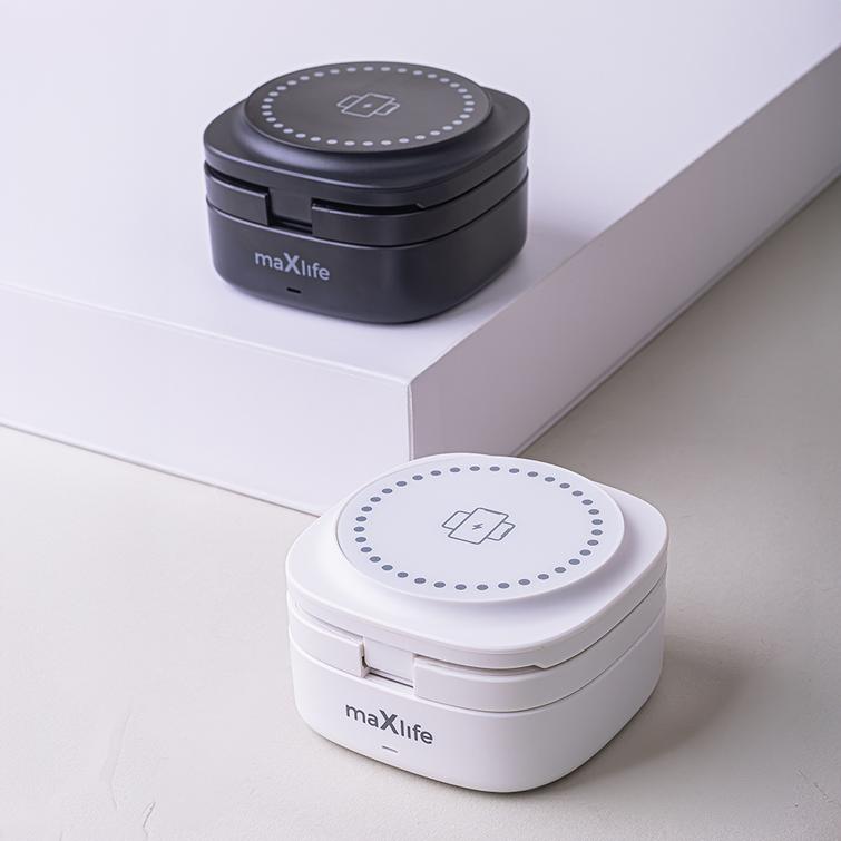 Maxlife MXWC-06 magneettinen langaton laturi 15W musta 3in1