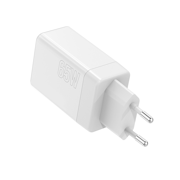 Maxlife MXTC-08-65ACC PD QC laturi 2x USB-C 1x USB 65W valkoinen
