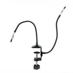 Juotospidike, kolmannen k&auml;den apu, kahdella k&auml;dell&auml;