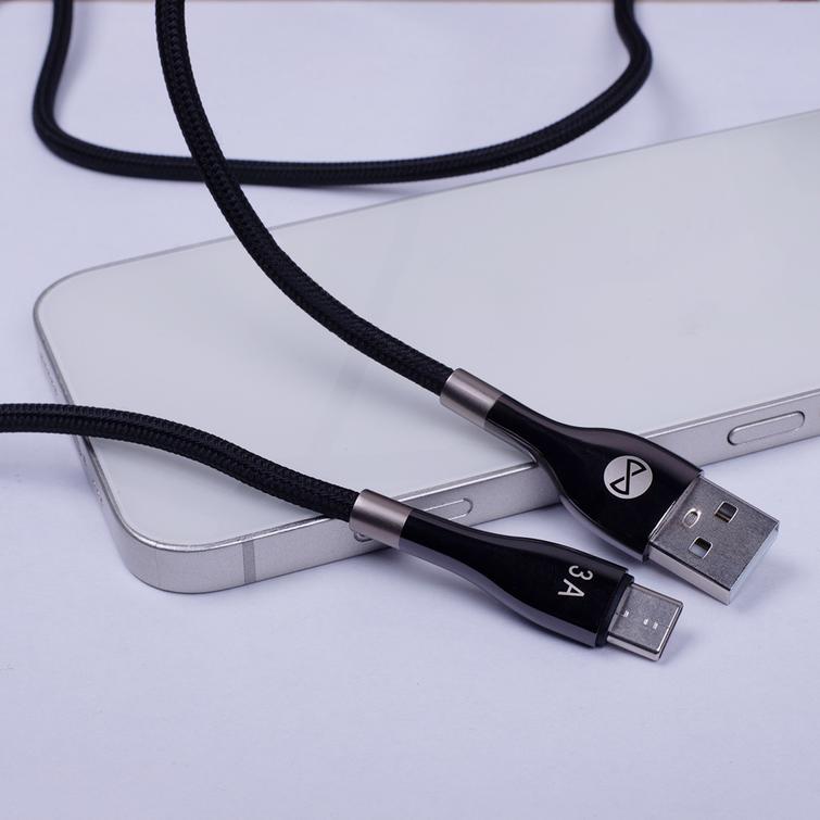 Forever Sleek USB-C-kaapeli - USB-C-kaapeli 1,0 m 3A musta