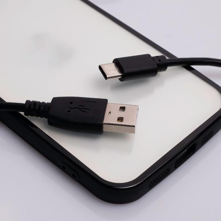 Maxlife-kaapeli USB - USB-C 1,0 m 2A musta