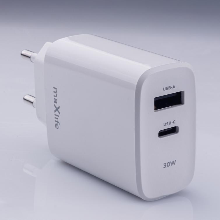 Maxlife MXTC-10-30AC PD QC laturi 1x USB-C 1x USB 30W valkoinen