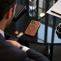 Luxgrip Mag case for iPhone 16 6,1" orange