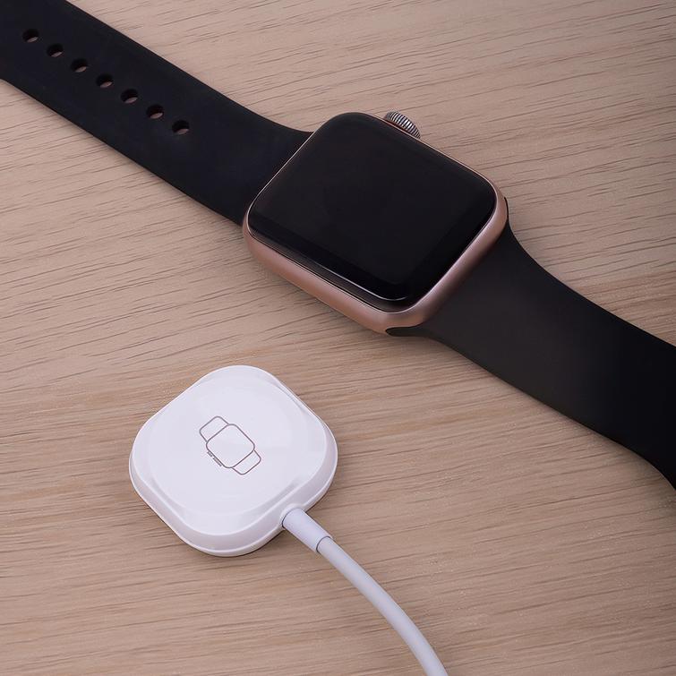 Forever MASM-100 langaton laturi Apple Watchille 3W valkoinen