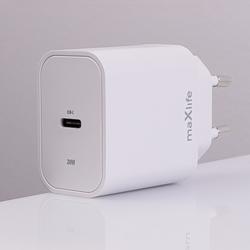 Maxlife MXTC-06-20C PD QC laturi 1x USB-C 20W valkoinen + USB-C - Lightning-kaapeli 20W
