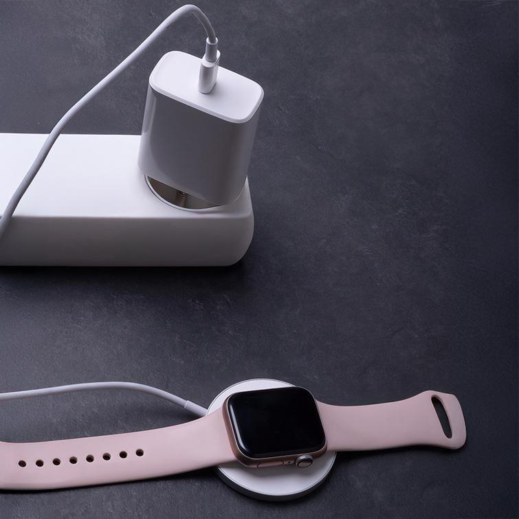 Forever MAWC-400 magneettinen langaton laturi 15W valkoinen 3in1