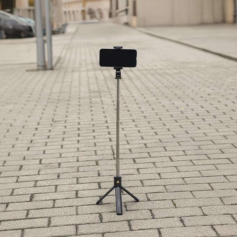 Maxlife Bluetooth-selfiekeppi jalusta MXST-100 musta