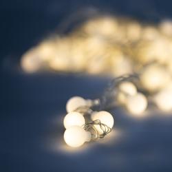 Valosarja aurinko-LED himme&auml;pallot SFB61 6,5m 30 palloa l&auml;mmin valkoinen Forever Light