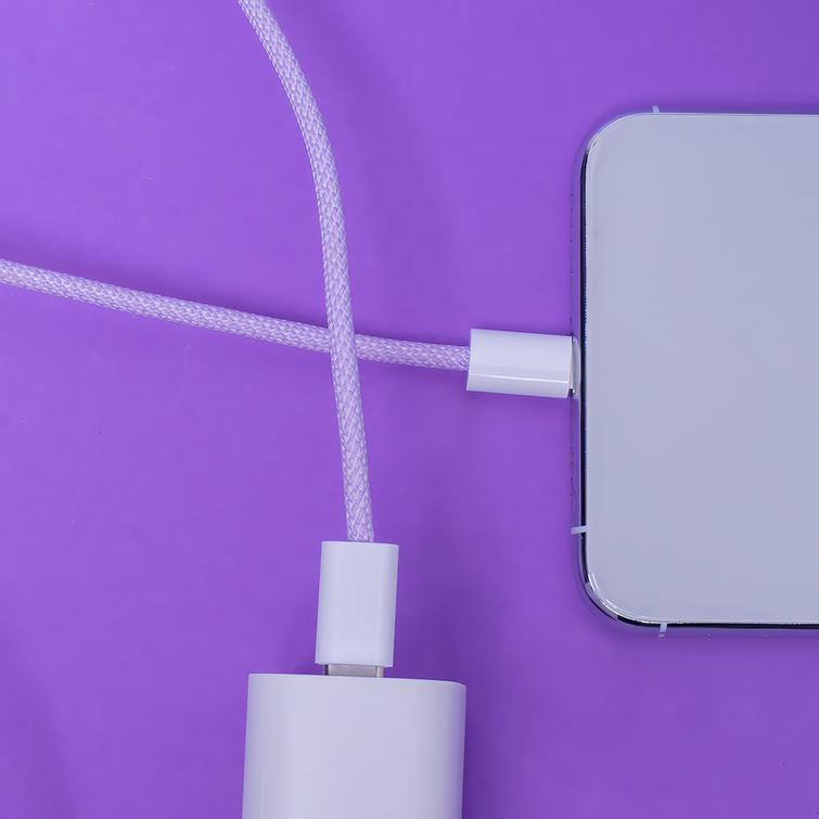 Maxlife MXUC-06 kaapeli USB-C - USB-C 1,0 m 20W violetti nailon