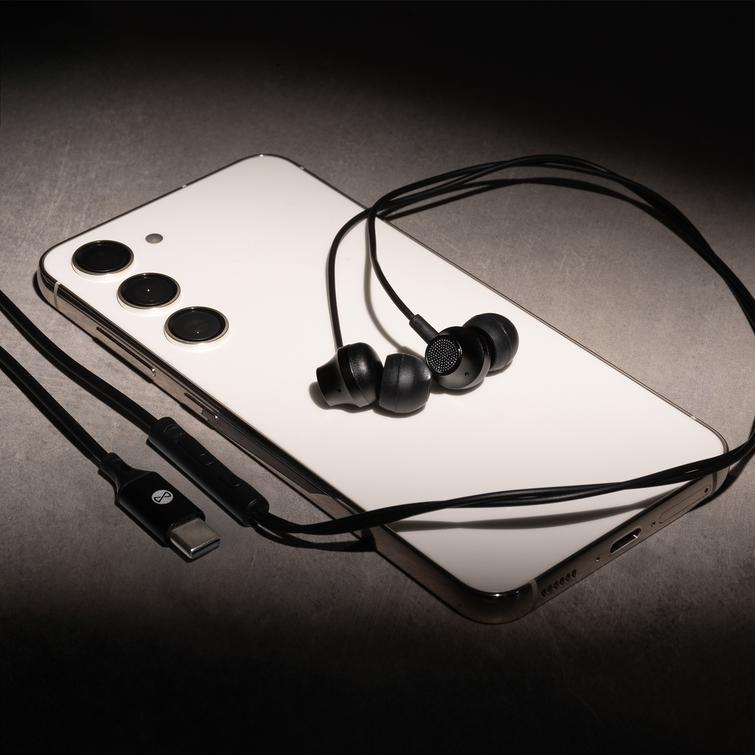 Forever-langalliset kuulokkeet EP-02 USB-C musta