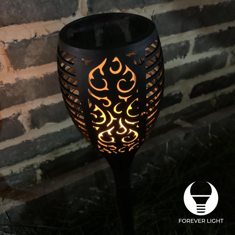 Aurinkokäyttöinen liekkivalo 96LED 1500mAh Li IP65