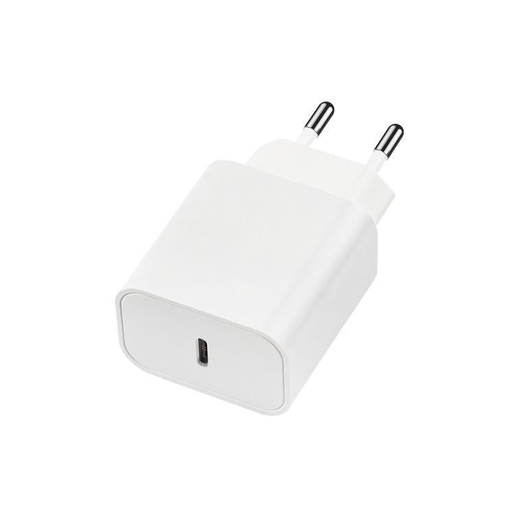 Maxlife MXTC-06 PD QC laturi 1x USB-C 20W valkoinen