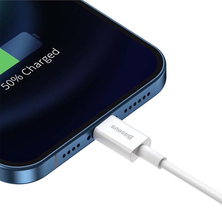 Baseus Superior USB - Lightning -kaapeli 2,0 m 2,4A valkoinen