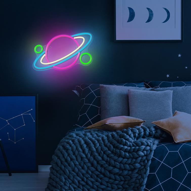 Neon PLEXI LED PLANET moniv&auml;rinen FPNE05X Forever Light